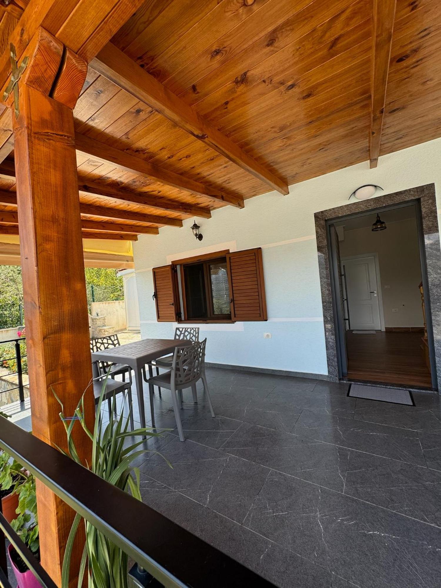 Villa Sana Rooms Пермет Екстер'єр фото