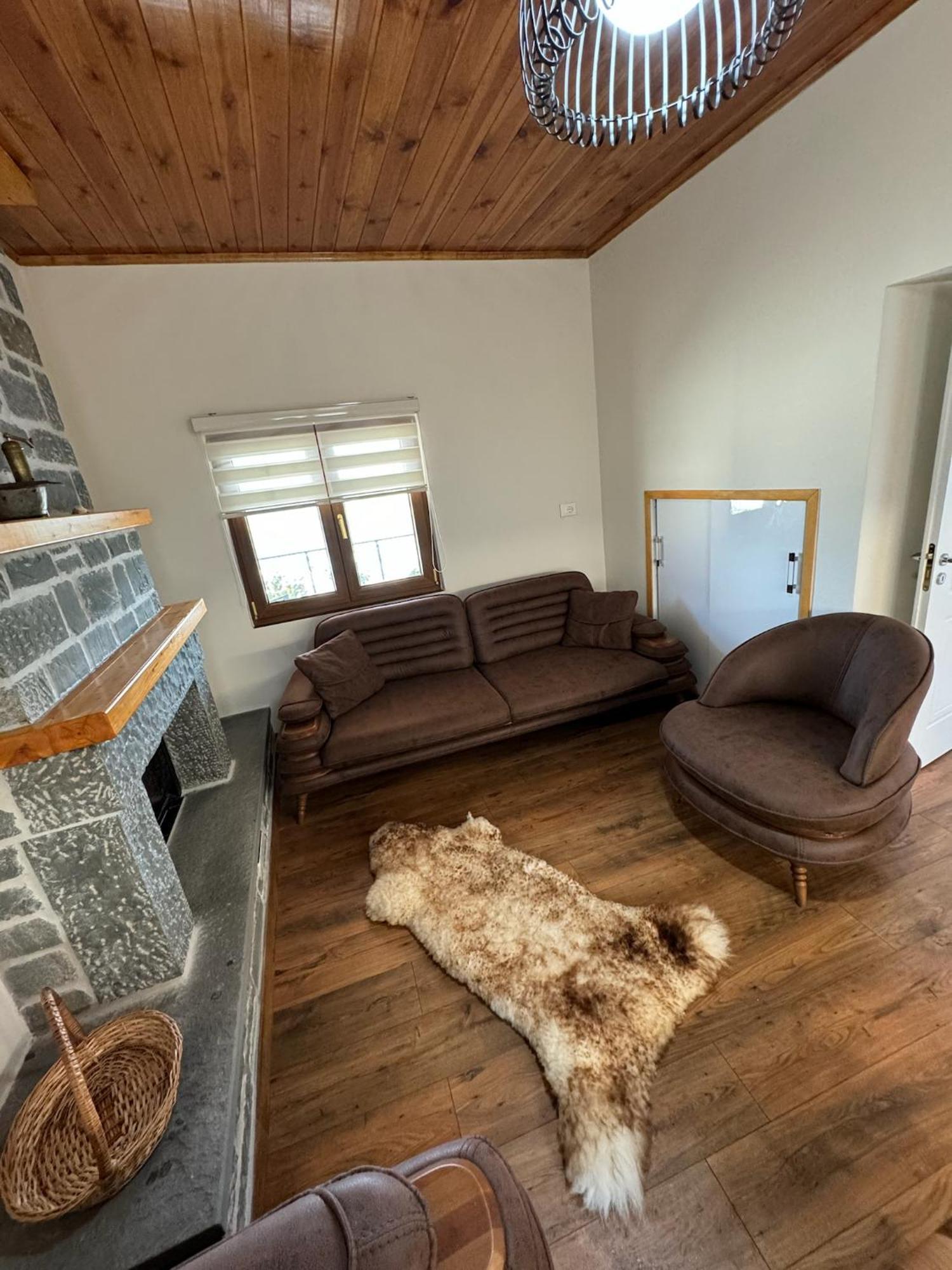 Villa Sana Rooms Пермет Екстер'єр фото